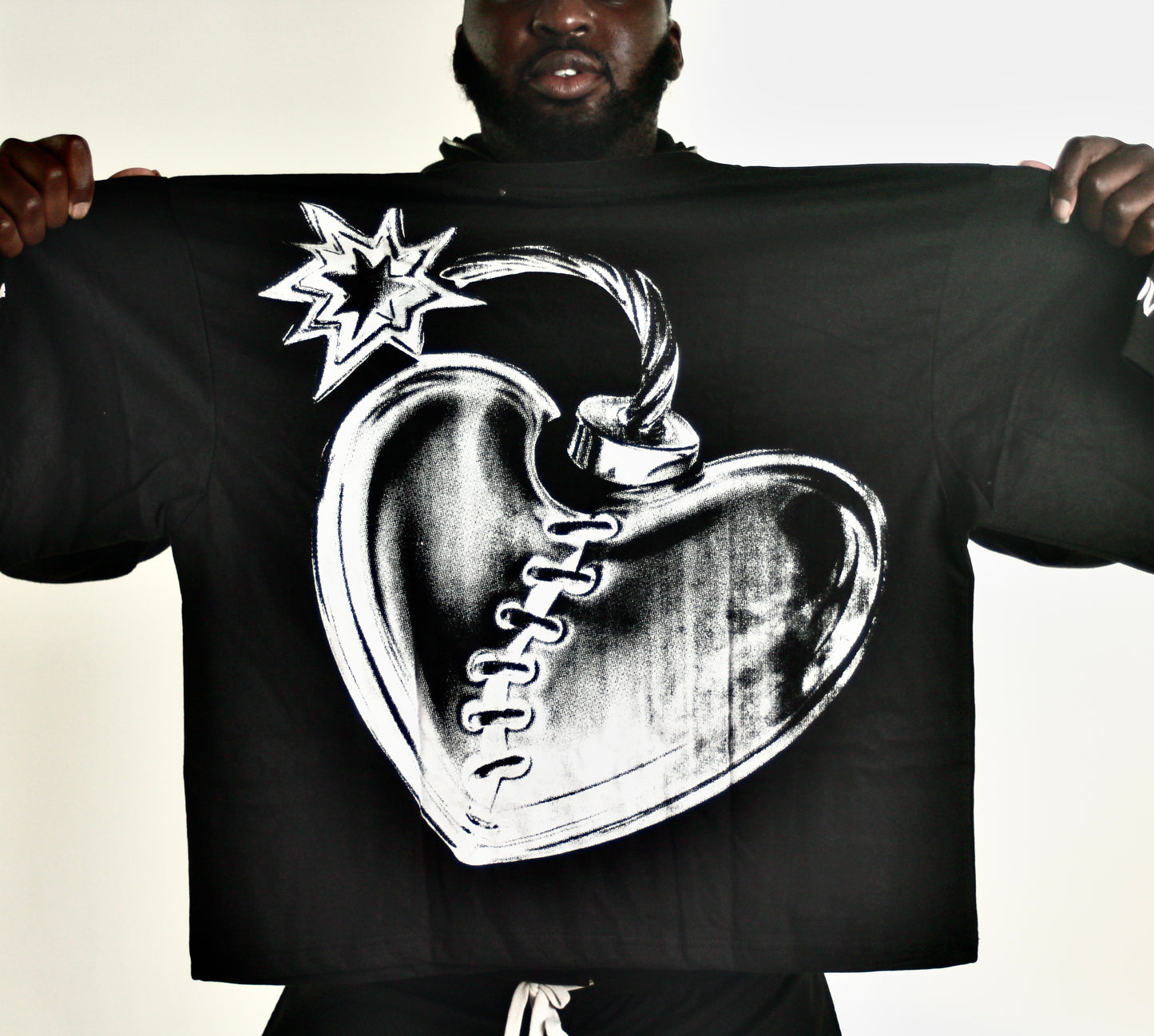 Black Crop Graphic T Shirt